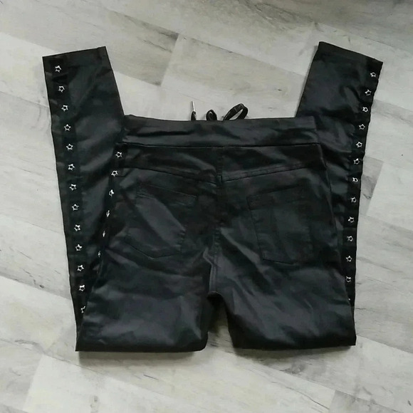 Pleather star stud  pants - Picture 3 of 4